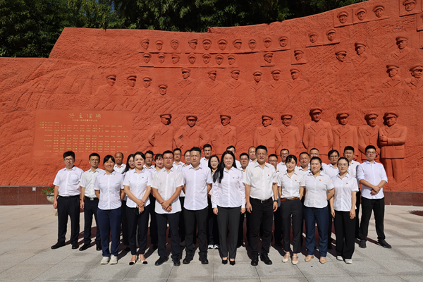 ��Ӱ������ʷ��������ӳ��δ������������˾����֧��չ���⵳���˶�