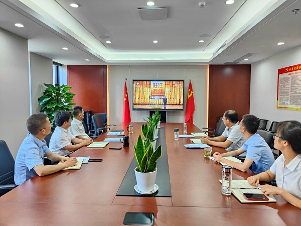 ���εز������ٿ���ί����ۻ��о���ʵ�й�����