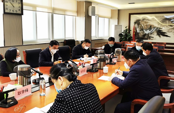 ��˼�����ʡ��������Ҫ�򵼲����й��������Ž�����̸