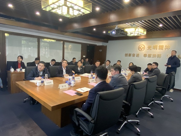 ��˼��һ�е����ݡ��Ϻ�������������п������ϺͶ������